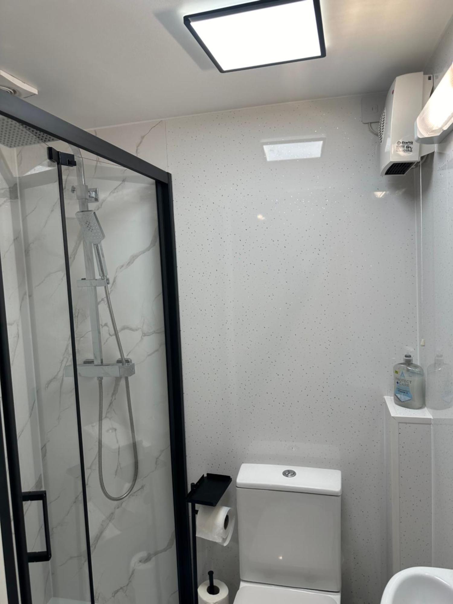 116 Maison Dieu Road Room B In Dover Exterior photo